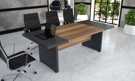 Pratik kullanımlı katlanabilir toplantı masası.